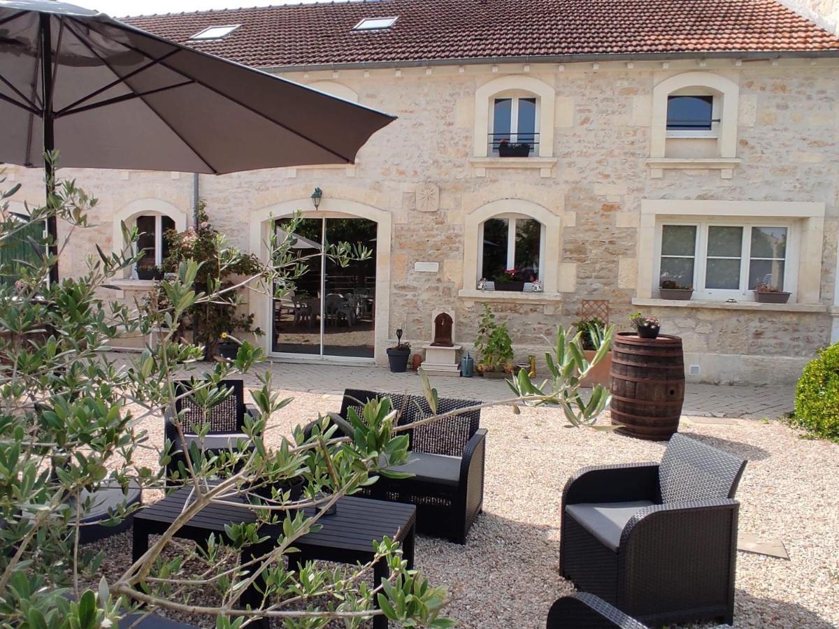 Bed and Breakfast L'Entre Deux Vignes Brizambourg Экстерьер фото