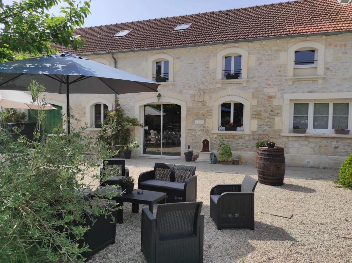 Bed and Breakfast L'Entre Deux Vignes Brizambourg Экстерьер фото